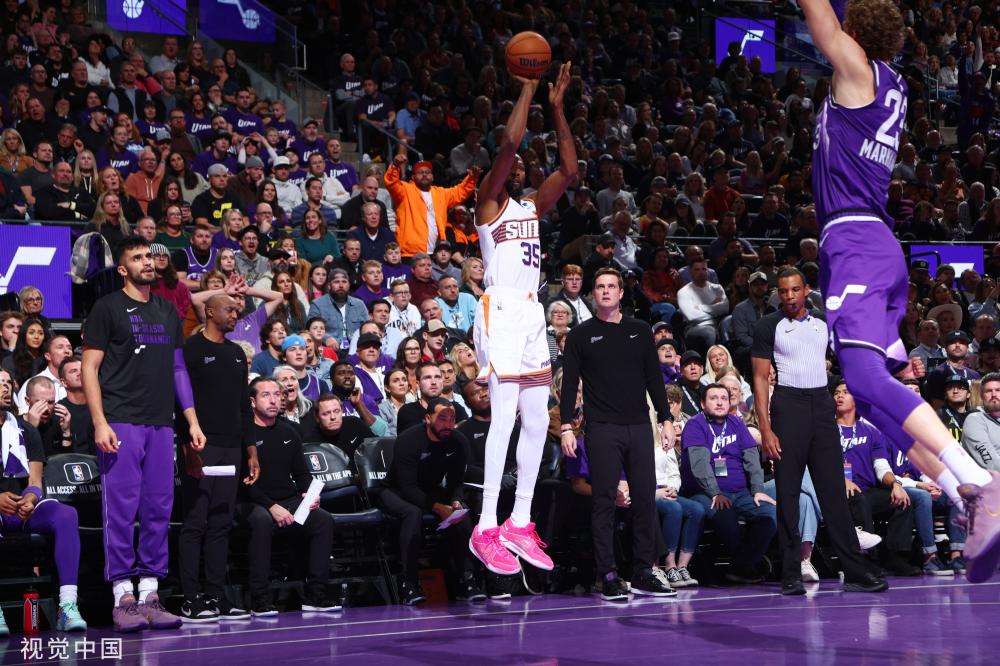 更衣室氛围 更衣室氛围