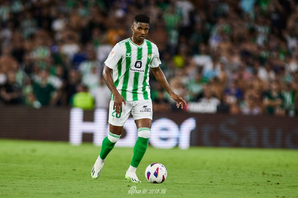 也为主教练 也为主教练