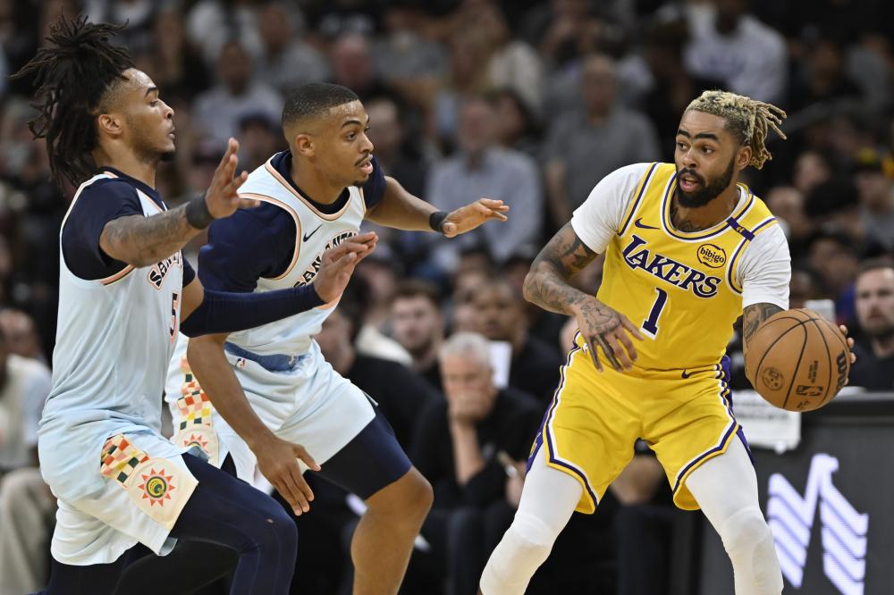 尤其是在出 尤其是在出