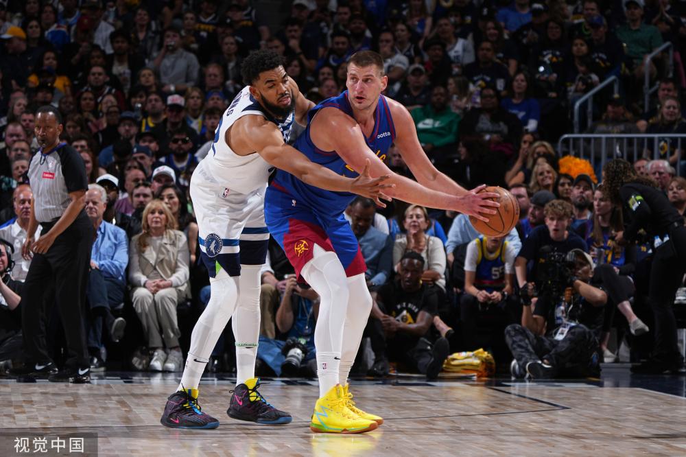 疑是其中的 疑是其中的