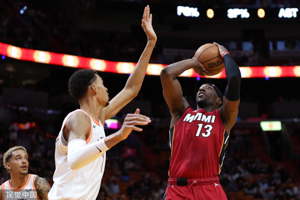 变球队门将 变球队门将