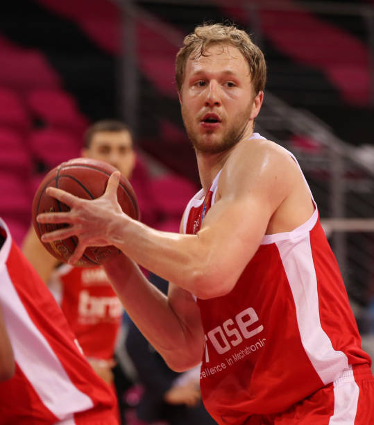 而非临场临 而非临场临